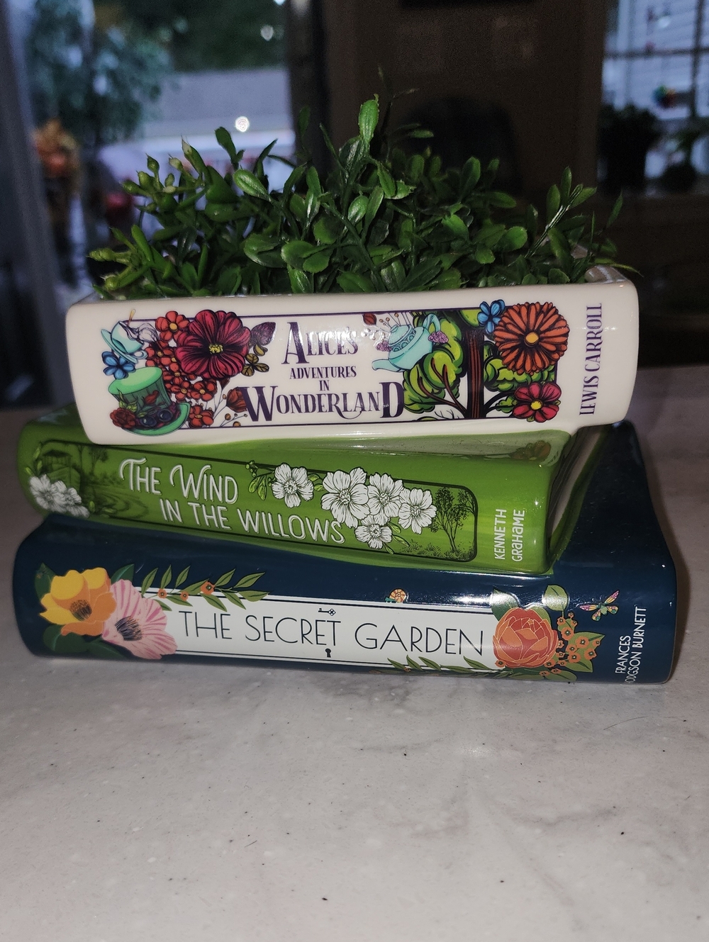 Ceramic Planter Floral Hardcover Book Set - Green, White, Navy